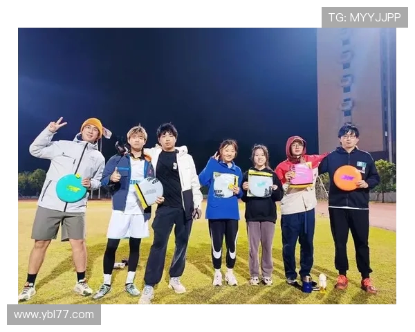 北京飞盘队与杭州飞盘队赛后复盘分析团队配合与战术执行的关键因素