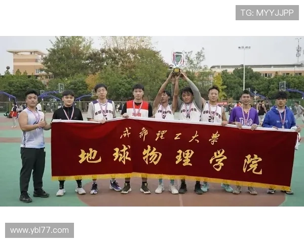 赛后分析：上海篮球队与成都篮球队的团队协作表现及其影响因素探讨