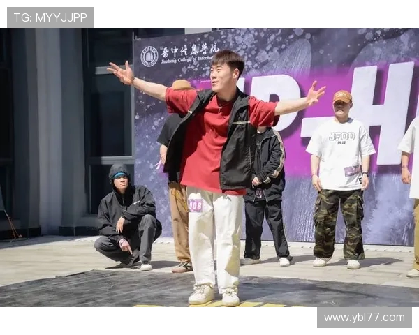 重庆街舞队与西安街舞队的速度较量赛后分析与精彩瞬间回顾