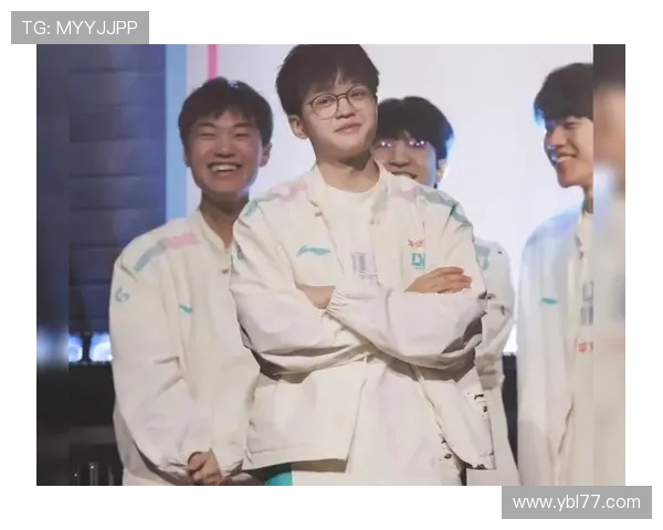 BLG对决JDG精彩再现王者之战 电竞赛场谁主沉浮争锋无畏